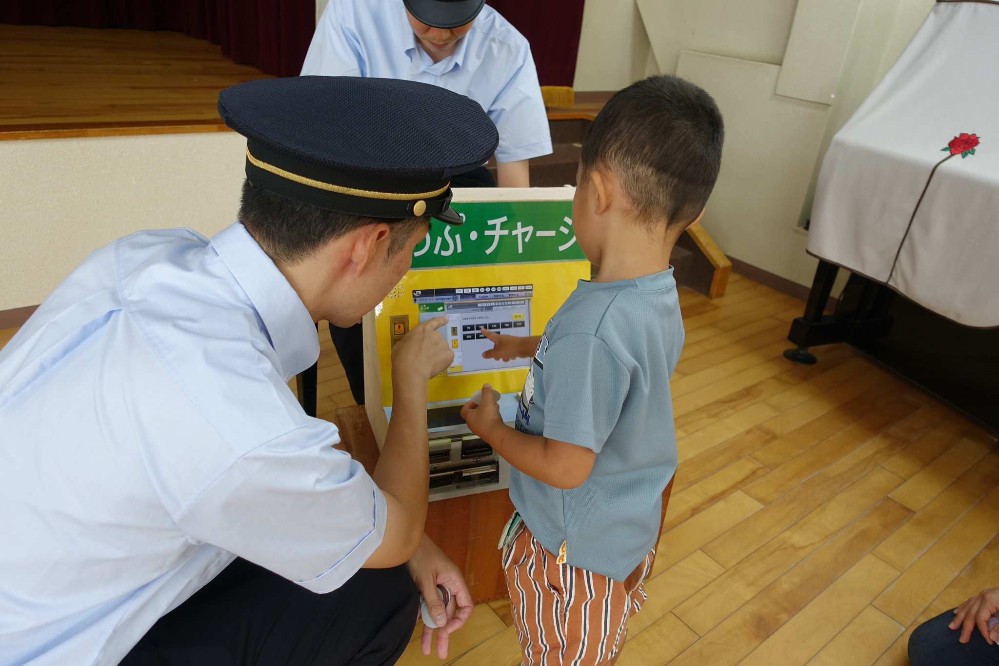 帽子 クリアランス マナー 電車